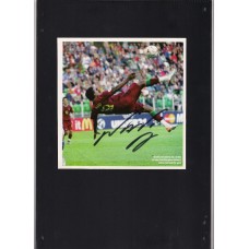 Signed colour picture of Nani the Manchester United football.
